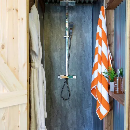 Stargazer Glamping Uk Orion 4-Person Hotel Ross-on-Wye Exterior photo