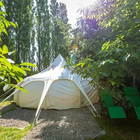 Stargazer Glamping Uk Orion 4-Person Hotel Ross-on-Wye Exterior photo