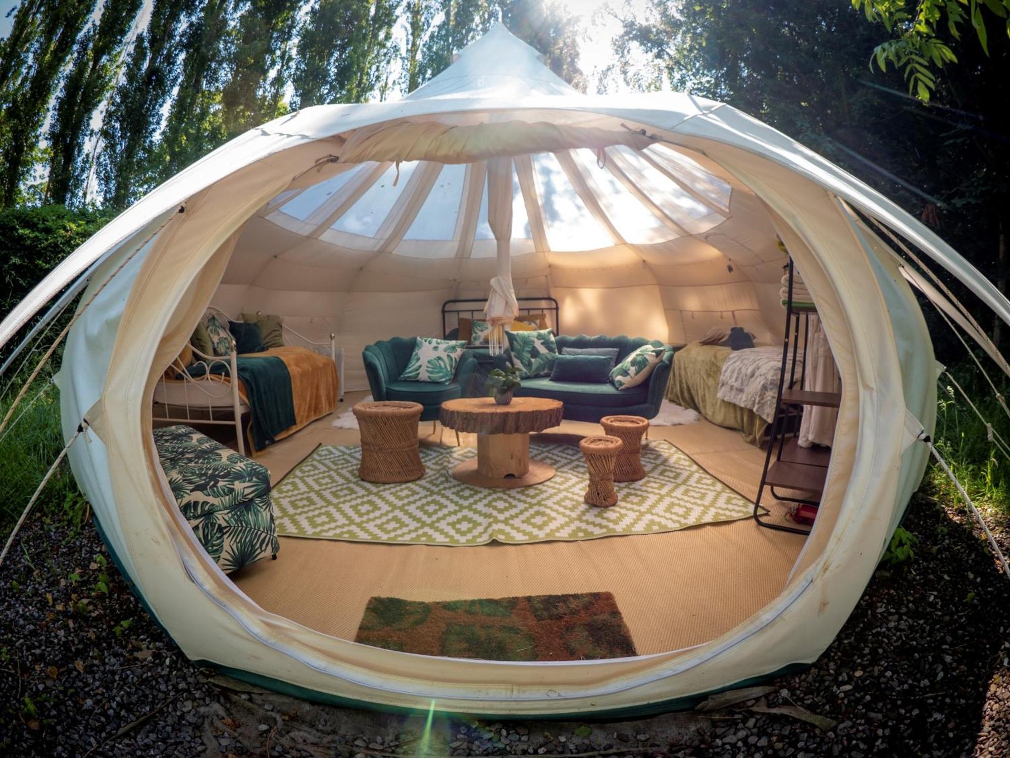 Stargazer Glamping Uk Orion 4-person *